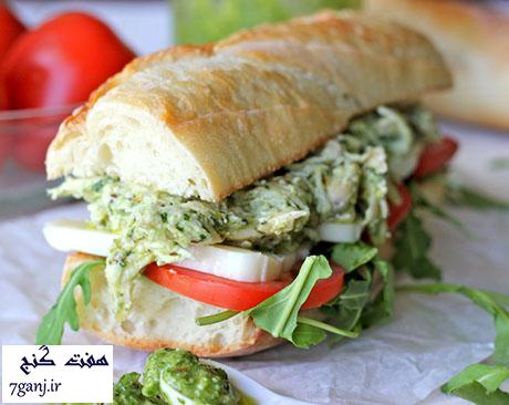 طرز تهیه ساندویچ پستو و حمص