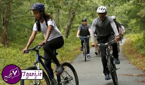 دوچرخه سواري اوباما و دخترانش