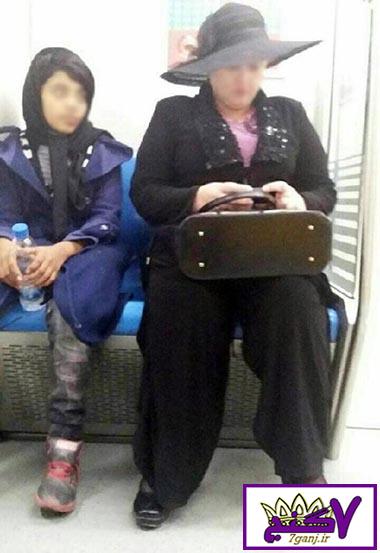حجاب یک زن در تهران