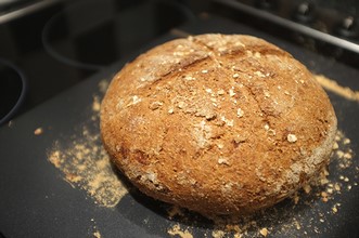 https://7ganj.ir/img/2016/01/Wholemeal-bread-recipe-www.7ganj.ir_.jpg