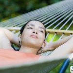 چرا بی احساس و بی تفاوت می شویم؟