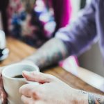 به جای دوستان مجازی، دوست یابی واقعی را تمرین کنید