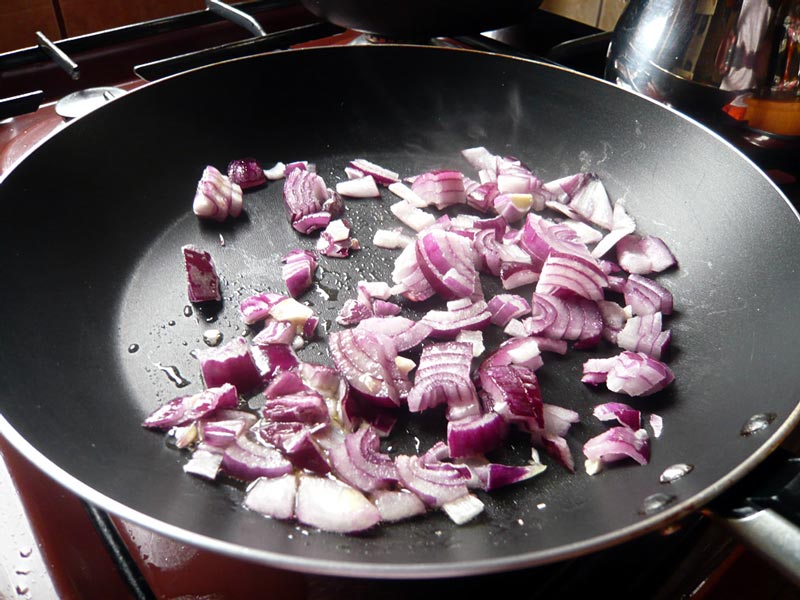 طرز تهیه پخت پاستا با گوشت چرخ کرده متفاوت و آسان