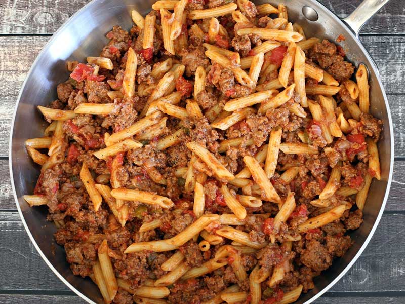 طرز تهیه پخت پاستا با گوشت چرخ کرده متفاوت و آسان