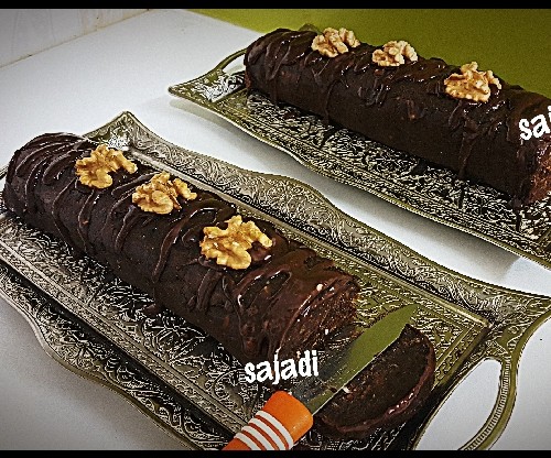 طرز تهیه رولت رنگینک خرما