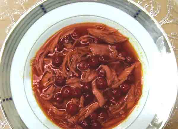 طرز تهیه خورش آلبالو