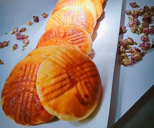 طرز تهیه نان اهری