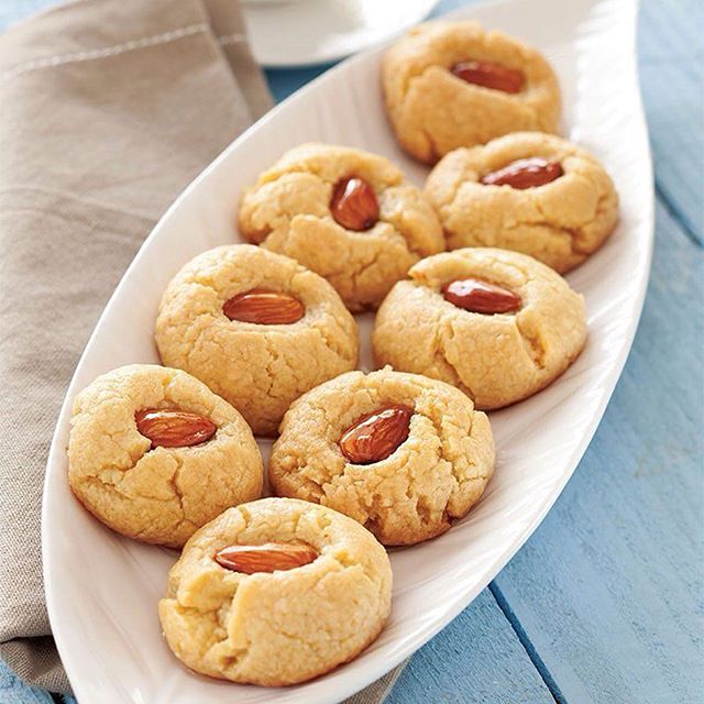 طرز تهیه شیرینی بادام با شربت