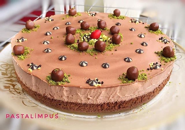 طرز تهیه کیک با کرم پنیری