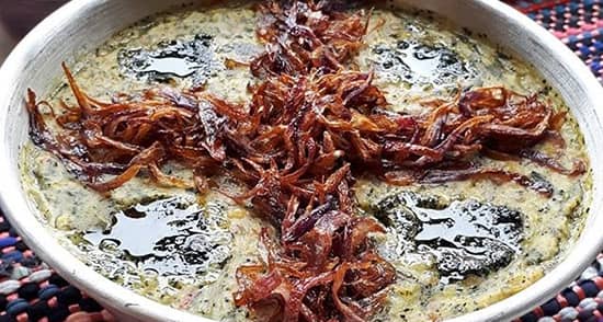 طرز تهیه آش ترخینه دوغ