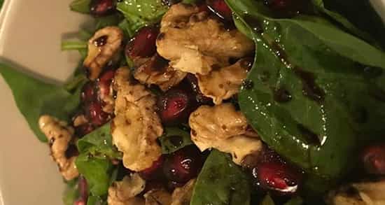 طرز تهیه سالاد اسفناج